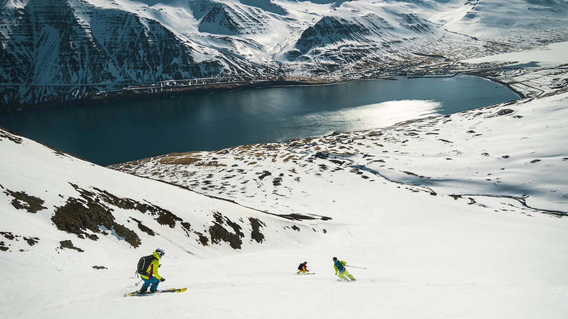 Skitouren Und Firn Abfahrt Auf Island Mit Der Alpinschule